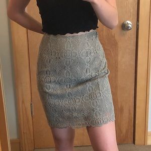 Garnet Hill Grey Lace Skirt Barely Worn Size 2